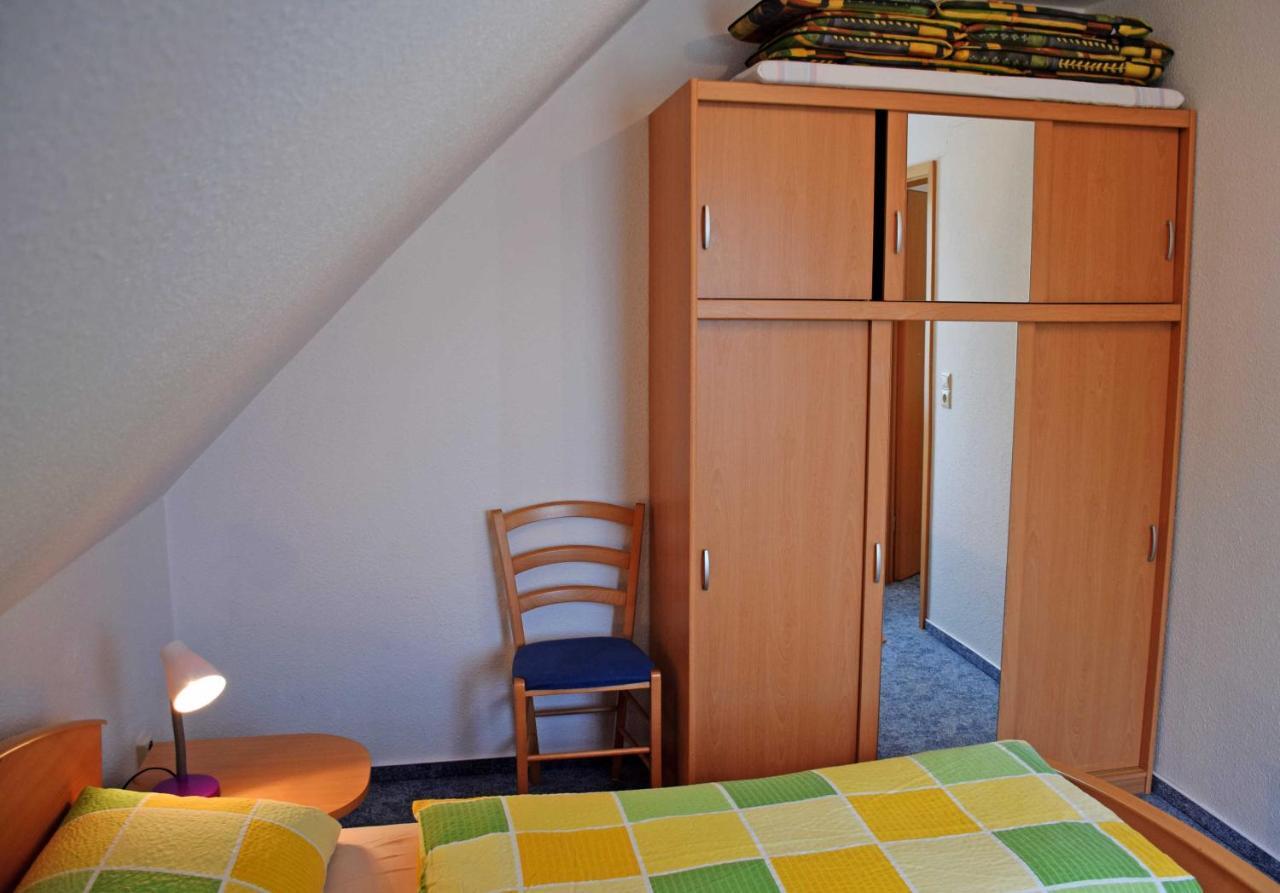 Ferienwohnungen Familie Looks Klein Zicker Rom bilde